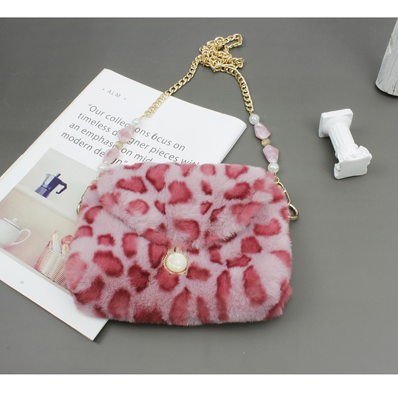 Trendy Mini Plush Leopard Print Crossbody Bag for Women - Cute Pink Phone Bag for Autumn/Winter 2024 Fashion