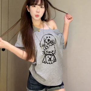 Trendy Off-Shoulder Short-Sleeve T-Shirt for Women with Loose Fit and Summer Puppy & Kitten Print – Perfect for Y2K Style