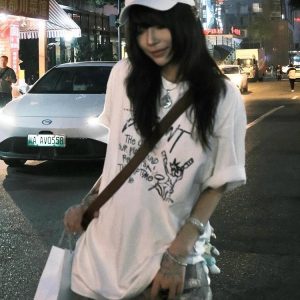Trendy Oversized White T-Shirt for Women - Summer Graffiti Print Half Sleeve American Style Heavyweight Top