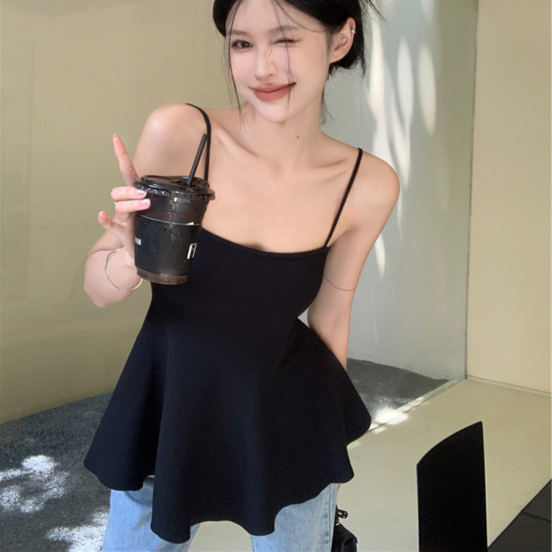 Trendy Plus Size Strapless Camisole for Women - Flattering Slim Fit Sleeveless Summer Outerwear