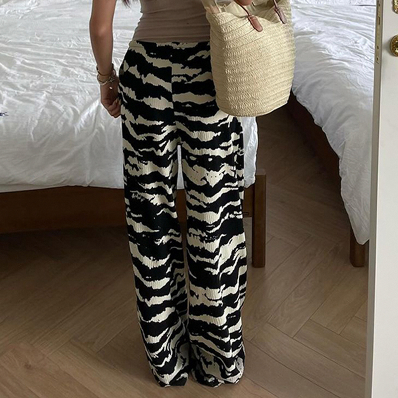 Trendy Street Style Ins Pants - Seasonal Fashion Must-Have, 50% Off, Perfect for Casual Outings and Daily Wear Trendy Street Style Ins Pants - Seasonal Fashion Must-Have, 50% Off, Perfect for Casual Outings and Daily Wear