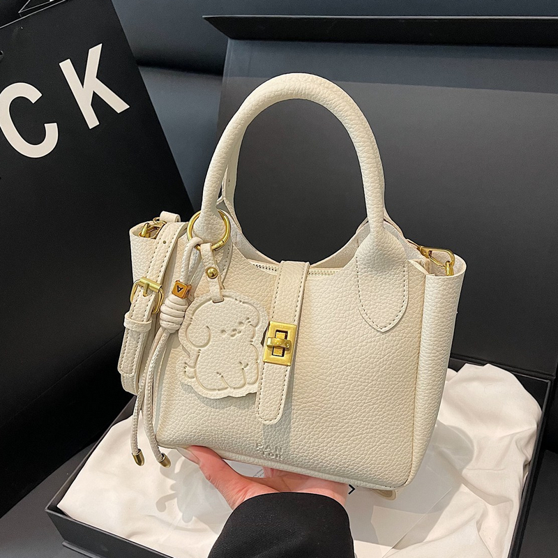 Trendy Vegetable Basket Handbag for Women - Versatile Shoulder Crossbody Bag, Chic Niche Bucket Bag for 2025 Fashion