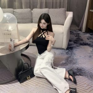 Trendy White Cargo Pants for Women - Low Waist Slim Fit Wide-Leg Design, Perfect for 90s and Y2K Inspired Looks