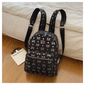 Trendy Women's Backpack 2025 - Versatile Hiking Bag for College Students, Stylish Commuting Pack, Fashionable Daily Use