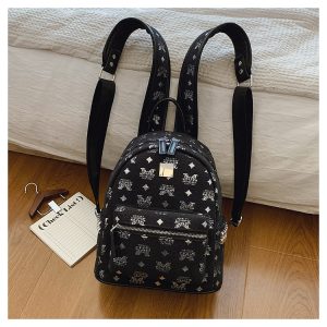 Trendy Women's Backpack 2025 - Versatile Hiking Bag for College Students, Stylish Commuting Pack, Fashionable Daily Use