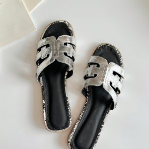 Trendy Women's Cowhide Sandals - Simple Korean Style Flat Beach Slippers for Summer Fashion