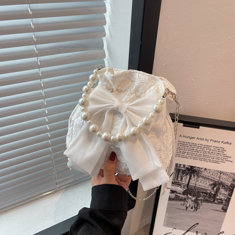 Trendy Women's Crossbody Bag 2025 - Fashionable Summer Bow Pearl Handbag - Versatile Cute Design for Every Occasion