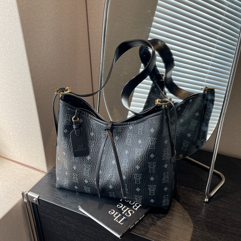 Trendy Women's Large Capacity Crossbody Tote Bag - Versatile Casual Shoulder Bag for Classes, 2025 Fashion Must-Have