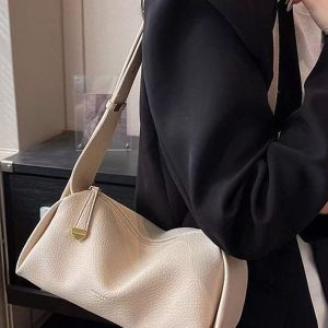 Trendy Women's Large Capacity Textured Shoulder Boston Bag - Stylish Underarm Pillow Bag for 2025 Fashion