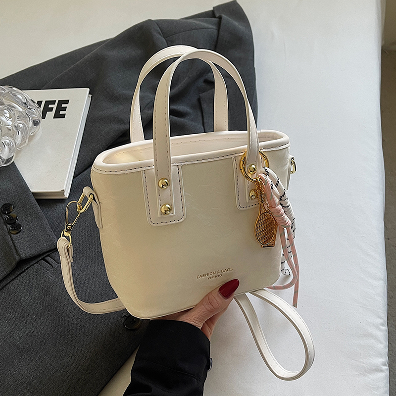Trendy Women's Mini Bucket Handbag - Versatile 2025 Casual Crossbody Bag for Stylish Everyday Use Trendy Women's Mini Bucket Handbag - Versatile 2025 Casual Crossbody Bag for Stylish Everyday Use
