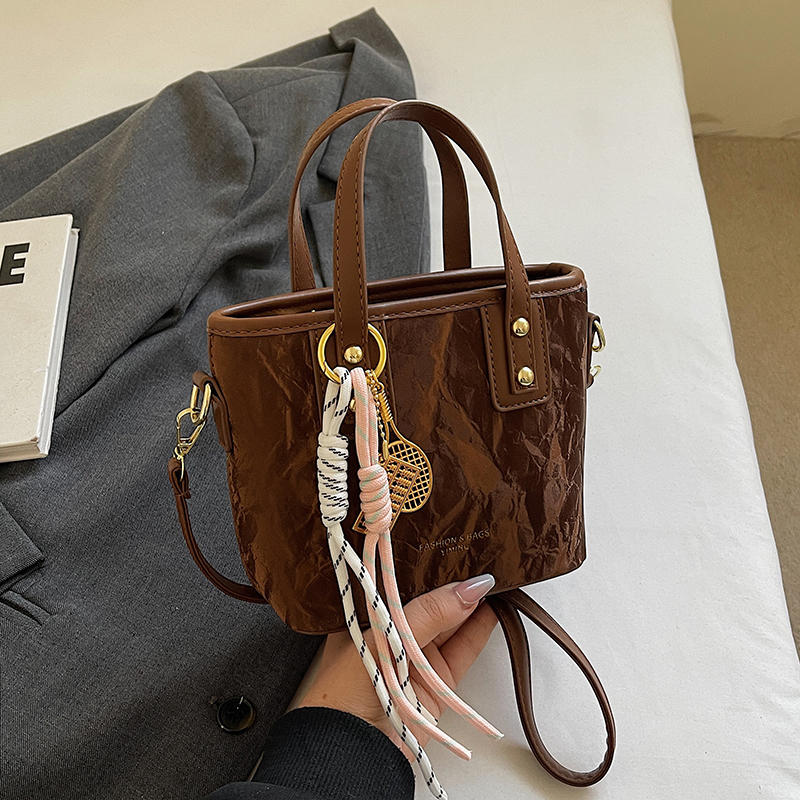 Trendy Women's Mini Bucket Handbag - Versatile 2025 Casual Crossbody Bag for Stylish Everyday Use Trendy Women's Mini Bucket Handbag - Versatile 2025 Casual Crossbody Bag for Stylish Everyday Use