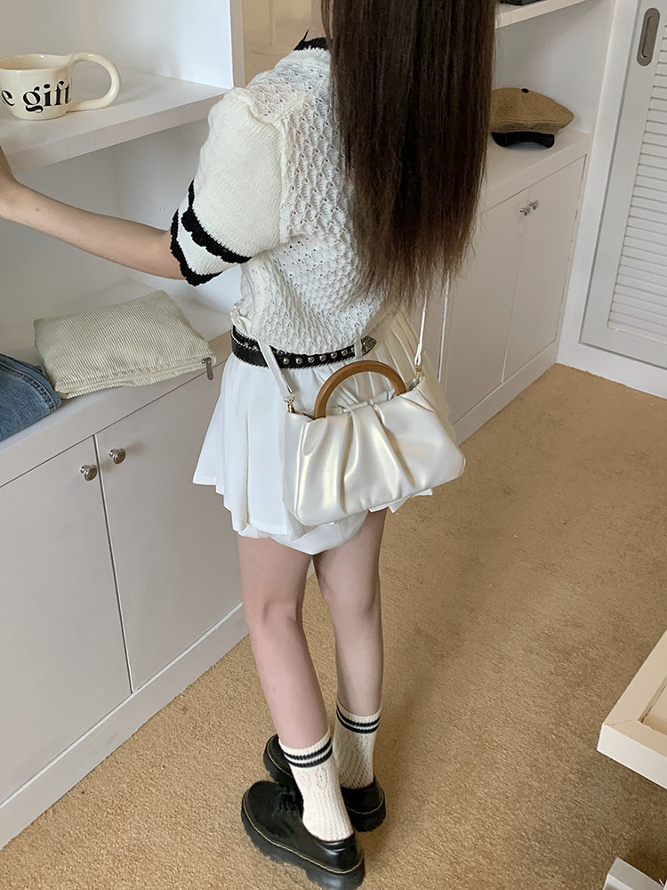 Trendy Women's Pearlescent Cloud Design Handbag with Wooden Handle, Small Crossbody Shoulder Bag for 2023 Fashion Trendy Women's Pearlescent Cloud Design Handbag with Wooden Handle, Small Crossbody Shoulder Bag for 2023 Fashion