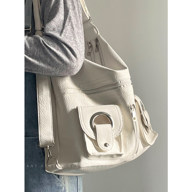 Trendy Women's Shoulder Crossbody Bag - Versatile Large Capacity Backpack for Class and Commuting 2024 Fashion