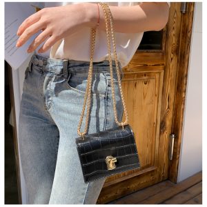 Trendy Women's Small Chain Bag 2025 - Korean Style Versatile Shoulder Crossbody Bag for Internet Celebrity Fashion