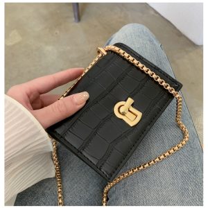 Trendy Women's Small Chain Bag 2025 - Korean Style Versatile Shoulder Crossbody Bag for Internet Celebrity Fashion