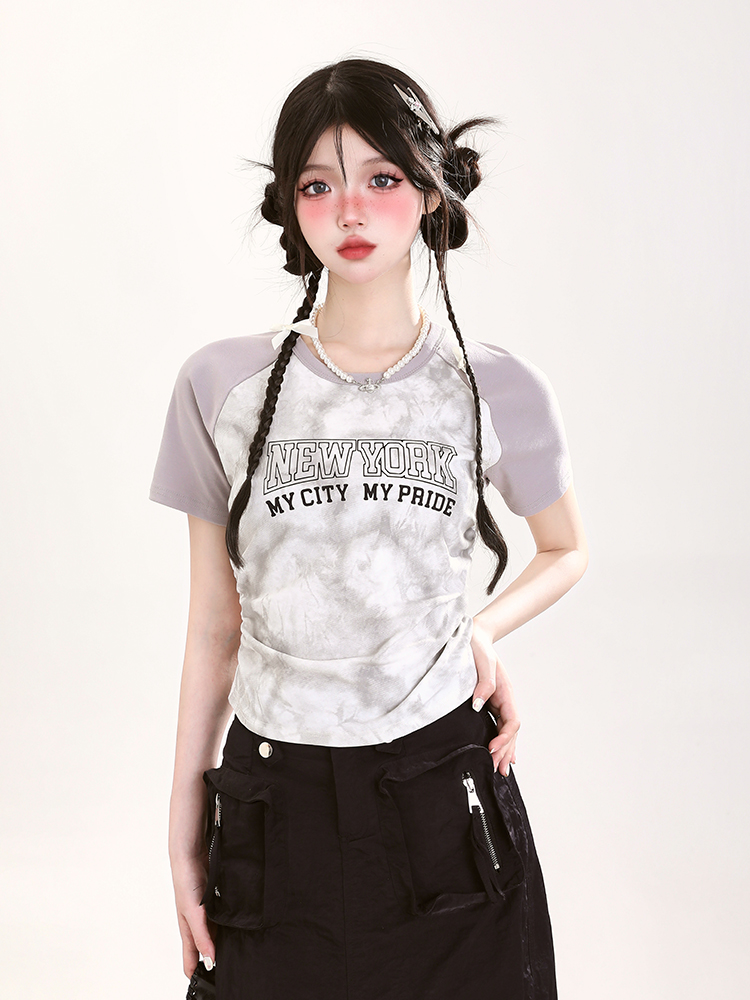 Trendy Women's Tie-Dye Short Sleeve T-Shirt with Pleated Design - American Style Summer Top for a Cool, Spicy Look Trendy Women's Tie-Dye Short Sleeve T-Shirt with Pleated Design - American Style Summer Top for a Cool, Spicy Look