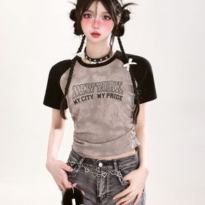 Trendy Women's Tie-Dye Short Sleeve T-Shirt with Pleated Design - American Style Summer Top for a Cool, Spicy Look