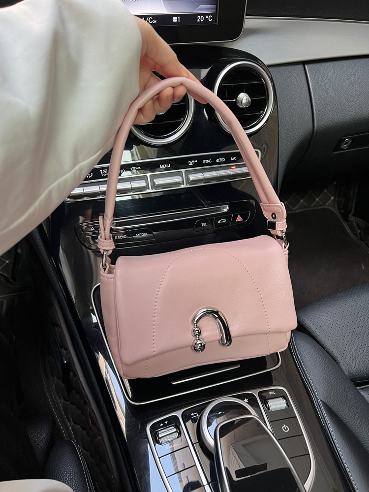 Trendy Women's Underarm Bag - Versatile Shoulder Crossbody Handbag for Spring Summer 2023 - Y2K Fashion Tote Trendy Women's Underarm Bag - Versatile Shoulder Crossbody Handbag for Spring Summer 2023 - Y2K Fashion Tote