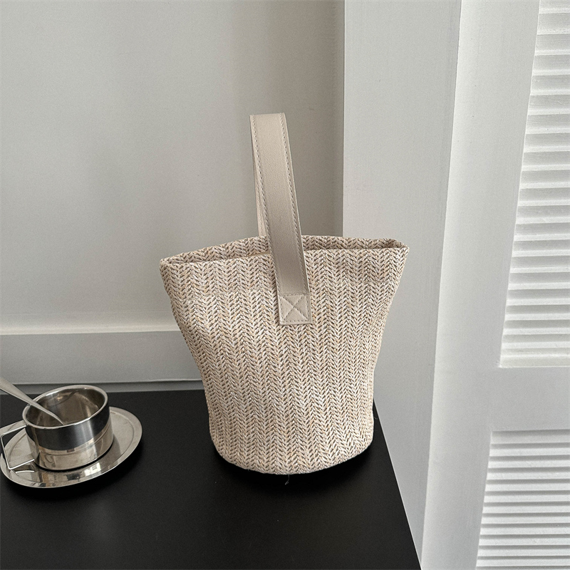 Trendy Woven Beach Bucket Bag - Casual Tote for Women, Handheld Vacation Bag, Perfect for Summer and Coastal Getaways