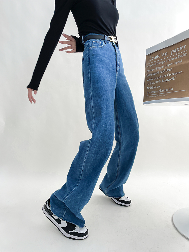 Ultra-Long High-Waisted Vintage Jeans for Women - Slim-Fit, Floor-Length, Lightweight Fabric, Perfect for 90s and Y2K Styles Ultra-Long High-Waisted Vintage Jeans for Women - Slim-Fit, Floor-Length, Lightweight Fabric, Perfect for 90s and Y2K Styles