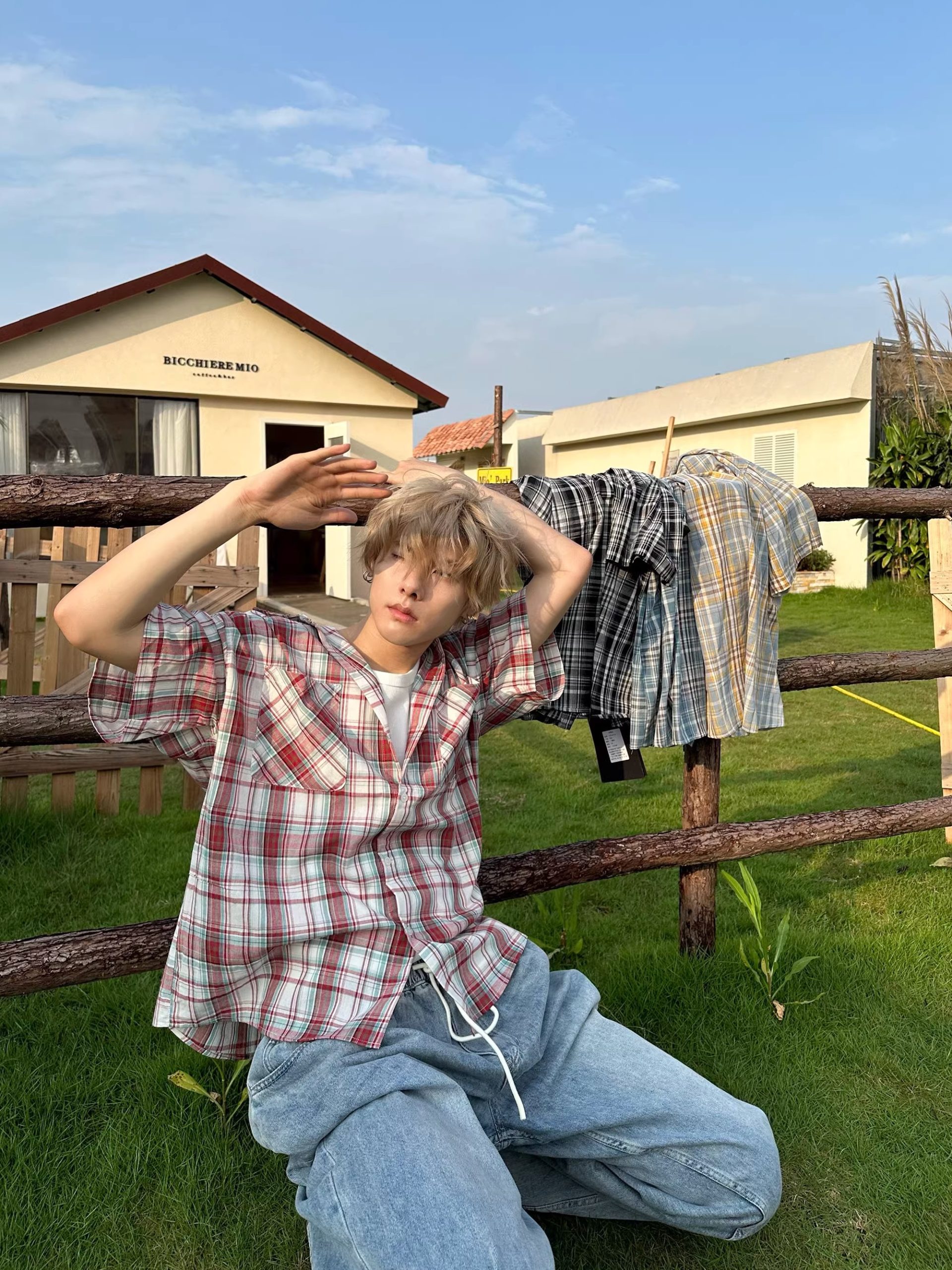 Unisex American Retro Brushed Plaid Short Sleeve T-Shirt - Casual Loose Fit Summer Shirt for Couples Unisex American Retro Brushed Plaid Short Sleeve T-Shirt - Casual Loose Fit Summer Shirt for Couples