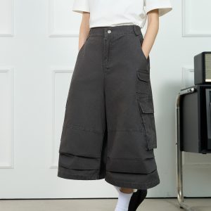 Unisex American-Style Wide-Leg Loose Pleated Seven-Point Shorts for Summer Commuting - Fashionable Workwear with Pockets