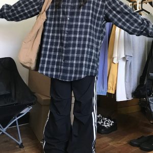 Unisex American Vintage Plaid Shirt - Chic Hong Kong Style Long Sleeve Coat for Spring - Trendy Couples Wool Shirt