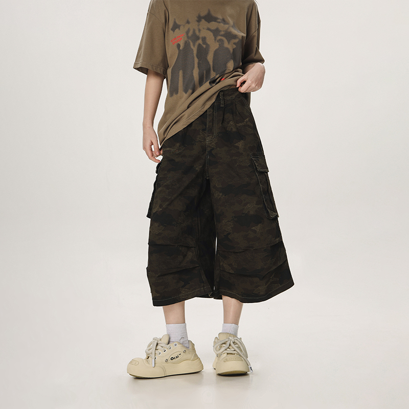 Unisex Camouflage Seven-Point Pants - Casual Workwear, Summer Loose Straight-Cut Shorts for Men and Women, 90s Inspired