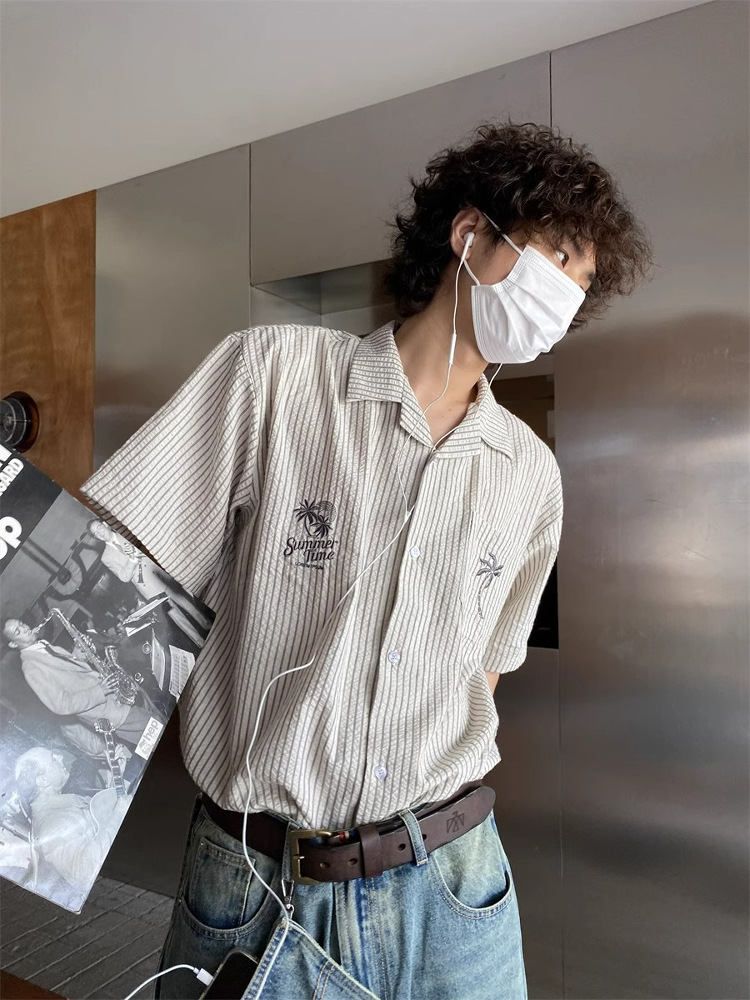 Unisex Cuban Collar Striped Short-Sleeve Shirt with Coconut Tree Embroidery - Retro Hawaiian Style Beach Shirt Unisex Cuban Collar Striped Short-Sleeve Shirt with Coconut Tree Embroidery - Retro Hawaiian Style Beach Shirt