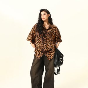 Unisex Leopard Print Shirt - Retro American Street Style, Loose Fit Summer Top, Trendy Casual Wear for Men and Women