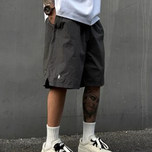 Unisex Lightweight Breathable Embroidered Cargo Shorts - Quick-Dry Loose Casual Beach Pants for Summer Adventures