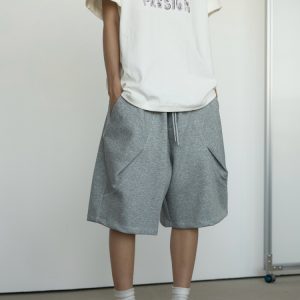 Unisex Loose-Fitting Deconstructed Pleated Shorts with Large Pockets - 2025 Fashion Trend, Five-Point Length