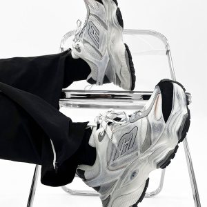 Unisex Paris Cargo Dad Shoes 5XL Thick-Soled Height-Increasing Vintage Streetwear Trendy Sports Footwear for Couples