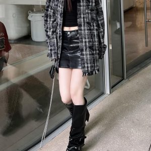 Unisex Retro American Plaid Fringe Long-Sleeve Shirt - Trendy Loose Fit for Couples - Vintage Style 90s Fashion Top