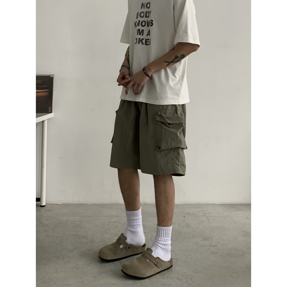 Unisex Retro Cargo Shorts - Japanese Style Summer Commuting Loose Straight Five-Point Pants for Outdoor Trend