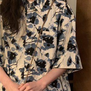 Unisex Retro Floral Polo Collar Shirt - Japanese Style Loose Casual Short Sleeve Top for Summer Fashion