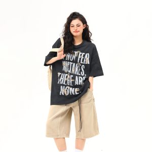 Unisex Retro Graffiti Letter Design Short-Sleeve T-Shirt - Summer Versatile Couple Tee, 90s American Street Style