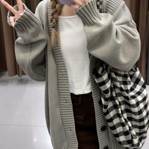 Unisex Retro Minimalist V-Neck Sweater Cardigan - Loose Fit Trendy Knitted Jacket for Early Spring Style