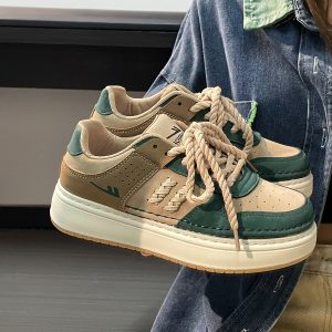 Unisex Retro Thick-Soled Sneakers - Breathable American Style Sports Shoes for Women - Versatile Spring and Autumn Footwear