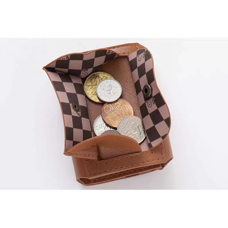 Unisex Snoopy Cartoon Coin Purse - Stylish Three-Fold PU Leather Wallet for Daily Use, Trendy and Functional Unisex Snoopy Cartoon Coin Purse - Stylish Three-Fold PU Leather Wallet for Daily Use, Trendy and Functional