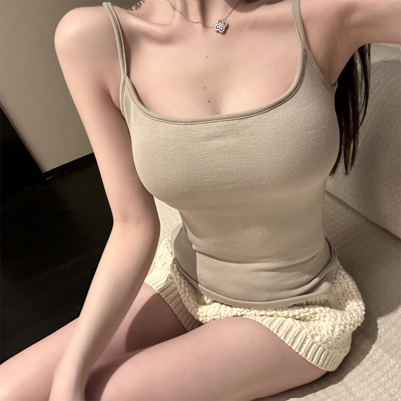 Universal Lift Cup Camisole for Women - Fitted Basic Top with Chest Pads, Versatile Essential for Everyday Style Universal Lift Cup Camisole for Women - Fitted Basic Top with Chest Pads, Versatile Essential for Everyday Style