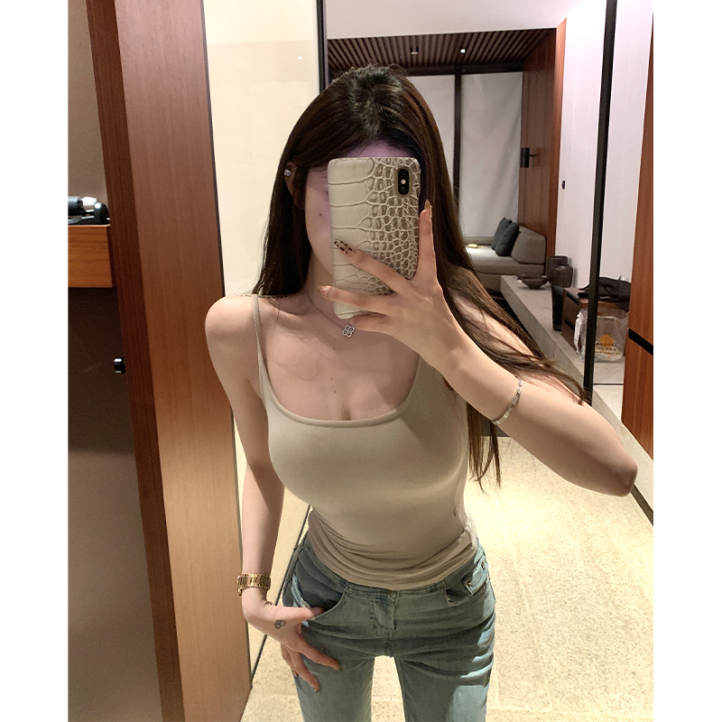 Universal Lift Cup Camisole for Women - Fitted Basic Top with Chest Pads, Versatile Essential for Everyday Style Universal Lift Cup Camisole for Women - Fitted Basic Top with Chest Pads, Versatile Essential for Everyday Style