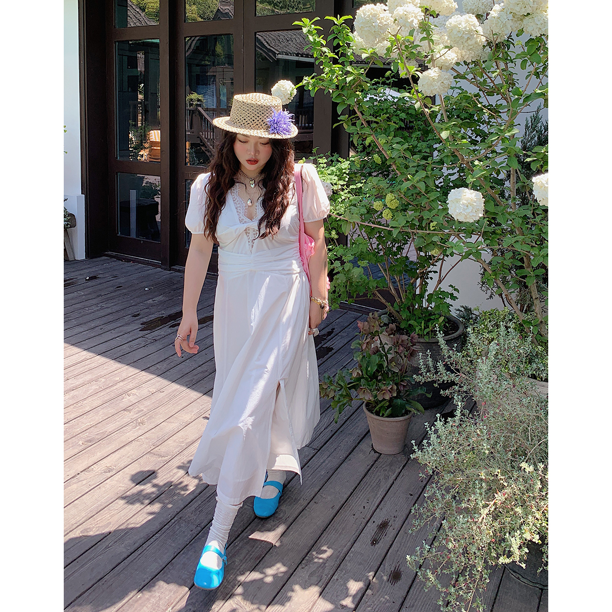 V-neck Lace Spliced Slit Dress for Women - Summer 2025 Unique Waist-Cinching Design, Trendy and Stylish