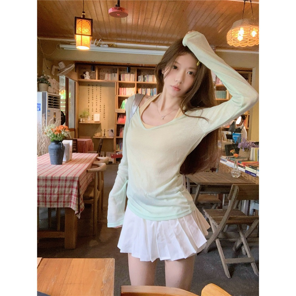 V-Neck Overlay Halter Long Sleeve Tank Top for Women - Summer Relaxed Fit, Slim Fit, Sun Protection - Perfect for Y2K Style