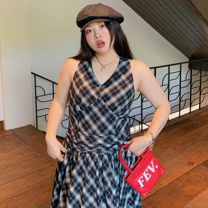 V-Neck Plaid Dress for Women, Sleeveless Summer 2025 Plus Size Short Skirt for Curvy Figures, Trendy Casual Style