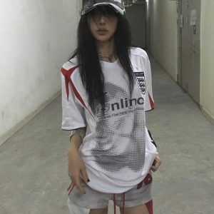 V-Neck Short-Sleeve Women's Summer Color-Blocking Jersey T-Shirt - American Retro Loose Fit Sports Top for a Casual Look