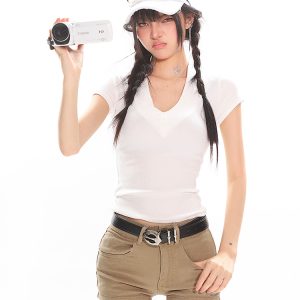 V-Neck Slim-Fit Short Sleeve T-Shirt - Flattering High-Elasticity Versatile Casual Top for Girls - American Style Fashion Essential