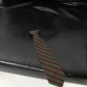 Versatile Brown Tie Melard Shirt - Portable Fashion Essential for Any Occasion, Perfect for Layering and Styling