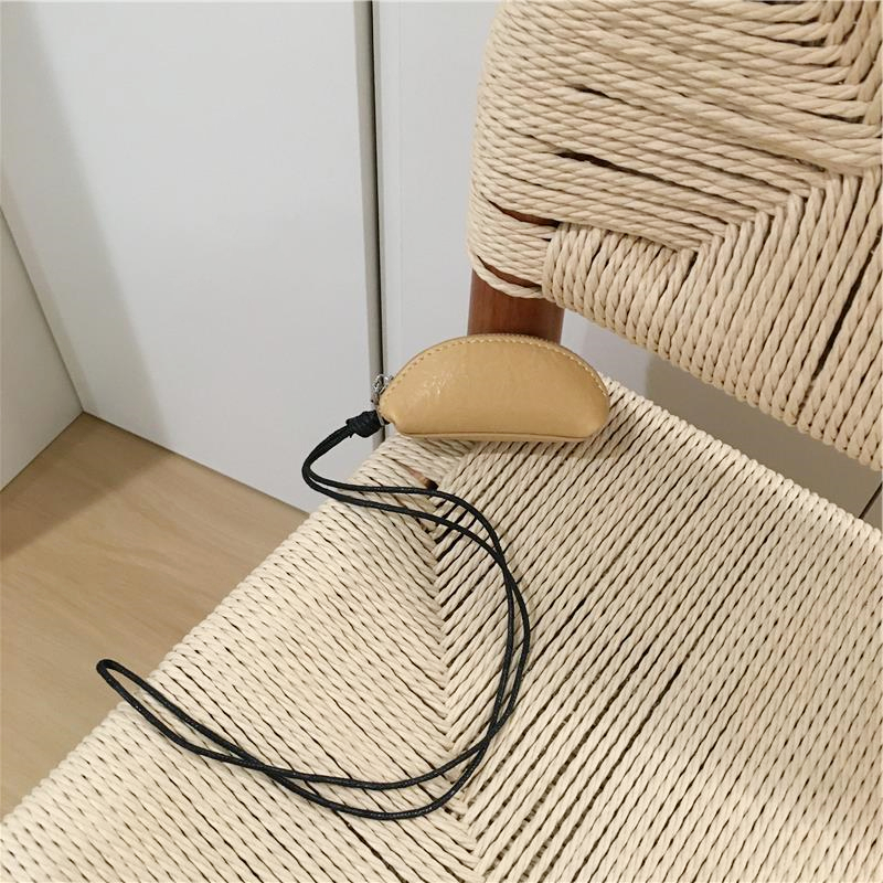 Versatile Cute Red Coin Purse - Small Portable Bag for Keys and Accessories, Perfect for Niche Instagram Aesthetic Versatile Cute Red Coin Purse - Small Portable Bag for Keys and Accessories, Perfect for Niche Instagram Aesthetic