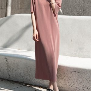 Versatile High-Temperature Pleated Paper Doll Dress with Toothpick Pleats, Knee-Length, Round Neck, Short Sleeves, Slimming Style